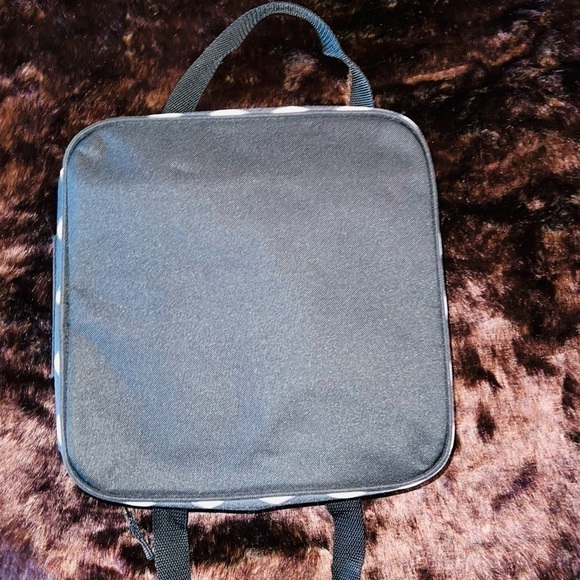 THIRTY One Utility Thermal Tote New 11x11x4 - Picture 3 of 4